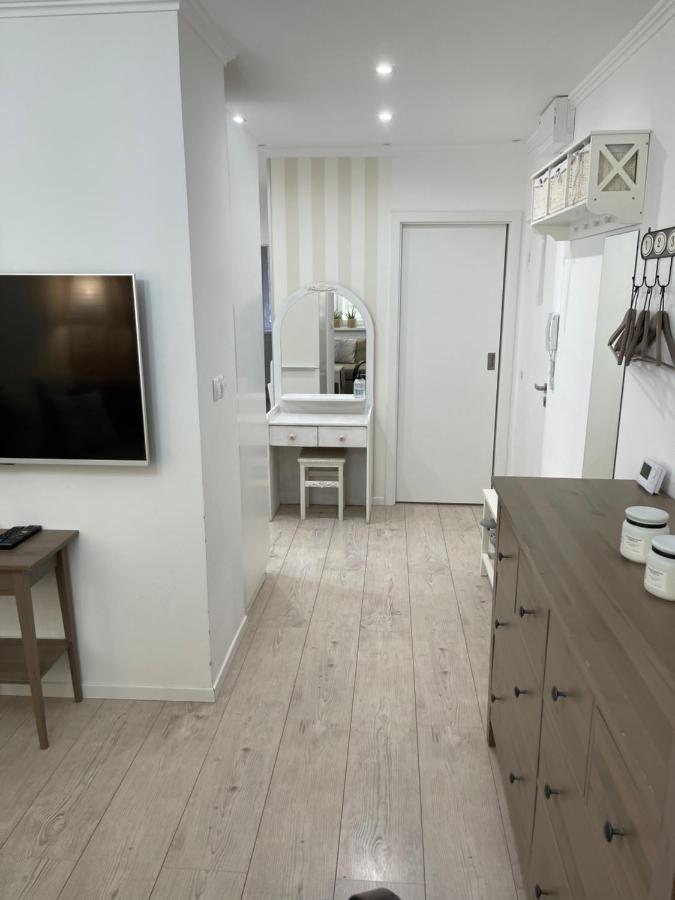 Апартаменты Cosy Apartmant In Годонин Экстерьер фото